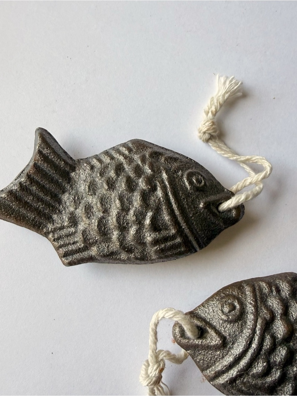 2 Pack Iron Fish Reusable Cooking Tool Natural Iron Supplement For Food Water - Picture 4 of 10